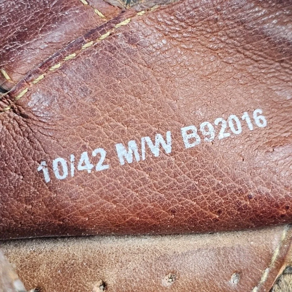 Born Mens Brown Leather Fisherman Sandals B92016 Size 10 Handcrafted Mexico